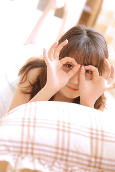 在厨房里与熟妇的激情